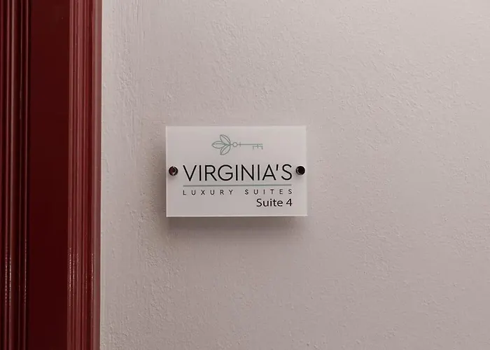 Virginia's Luxury 4 Apartamento *