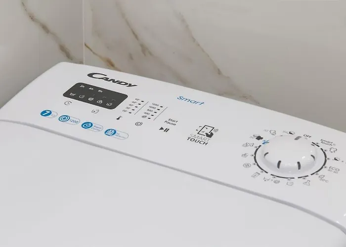 Virginia's Luxury 4 * Volos