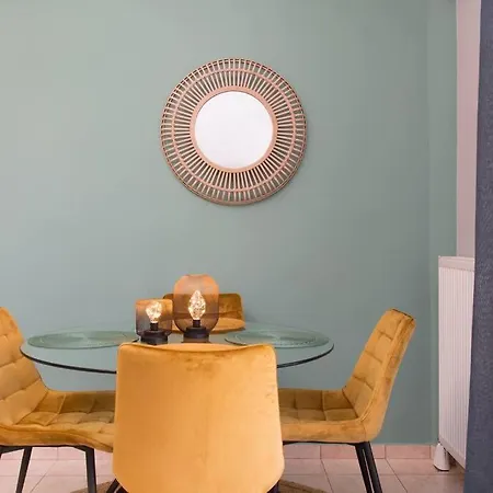 Virginia's Luxury 4 Apartment Volos